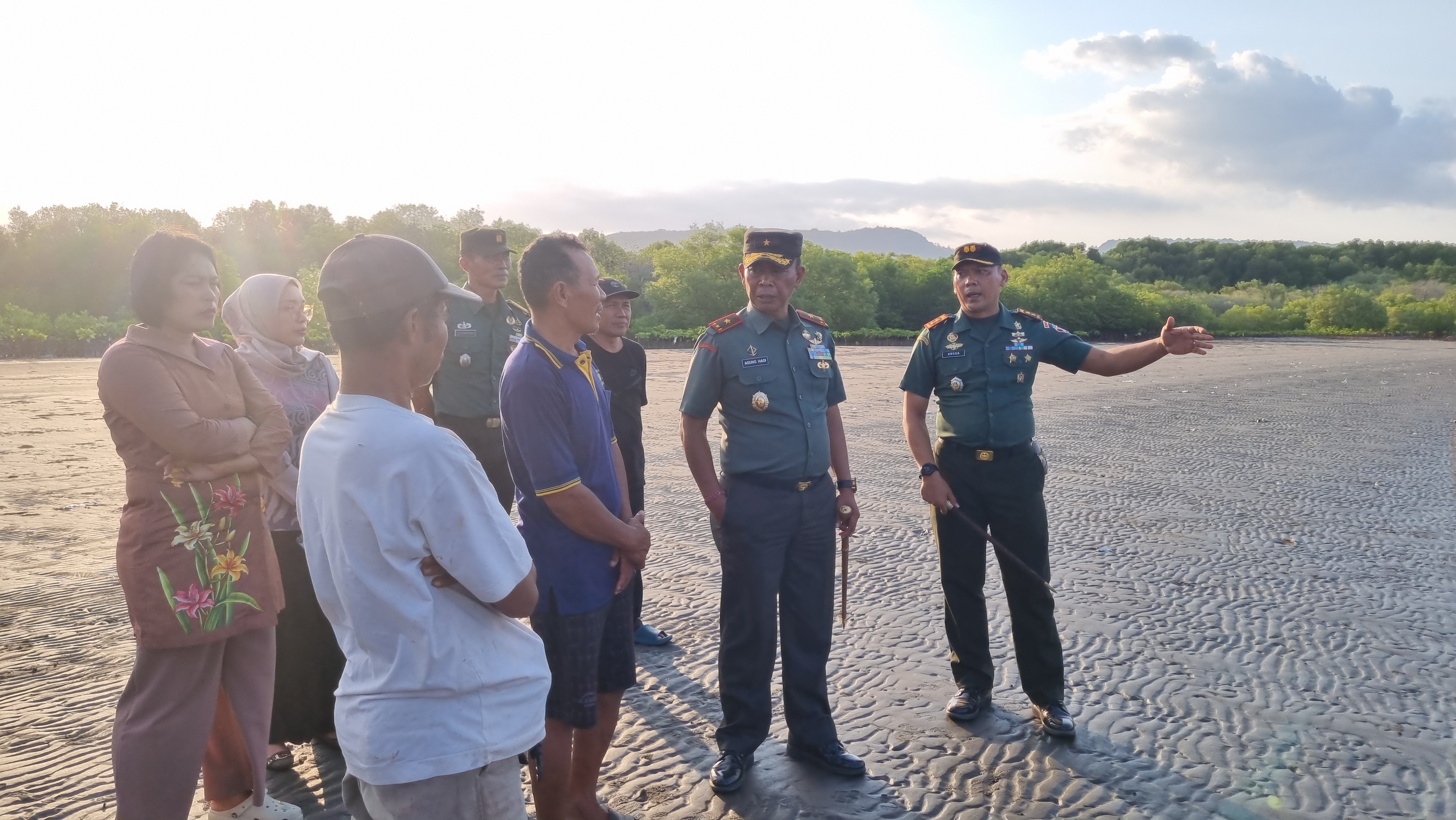CV. Putra Bahari Milk Fish Bali Menerima Kunjungan dari Danrem 163/Wira Satya Kolonel Inf Ida I Dewa Agung Adi Saputra, S.H beserta Jajaran untuk Meninjau Pilot Project Keramba Tancap Laut 